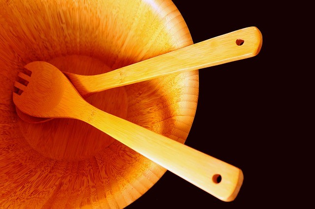 Pourquoi prendre le Miel avec une cuillère en bois ? - Puri New Zealand